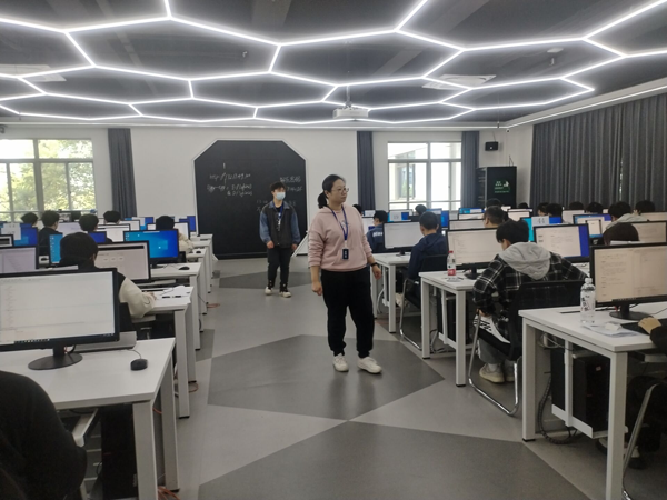 第十四屆全國藍橋杯大賽省賽圓滿落幕，信息技術(shù)咨詢助力賽事創(chuàng)新與人才培養(yǎng)